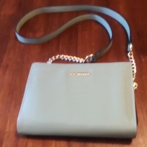 Steve Madden Sage/Light Olive Green Crossbody, Pockets,Purse, Bag, Zip, Magnetic